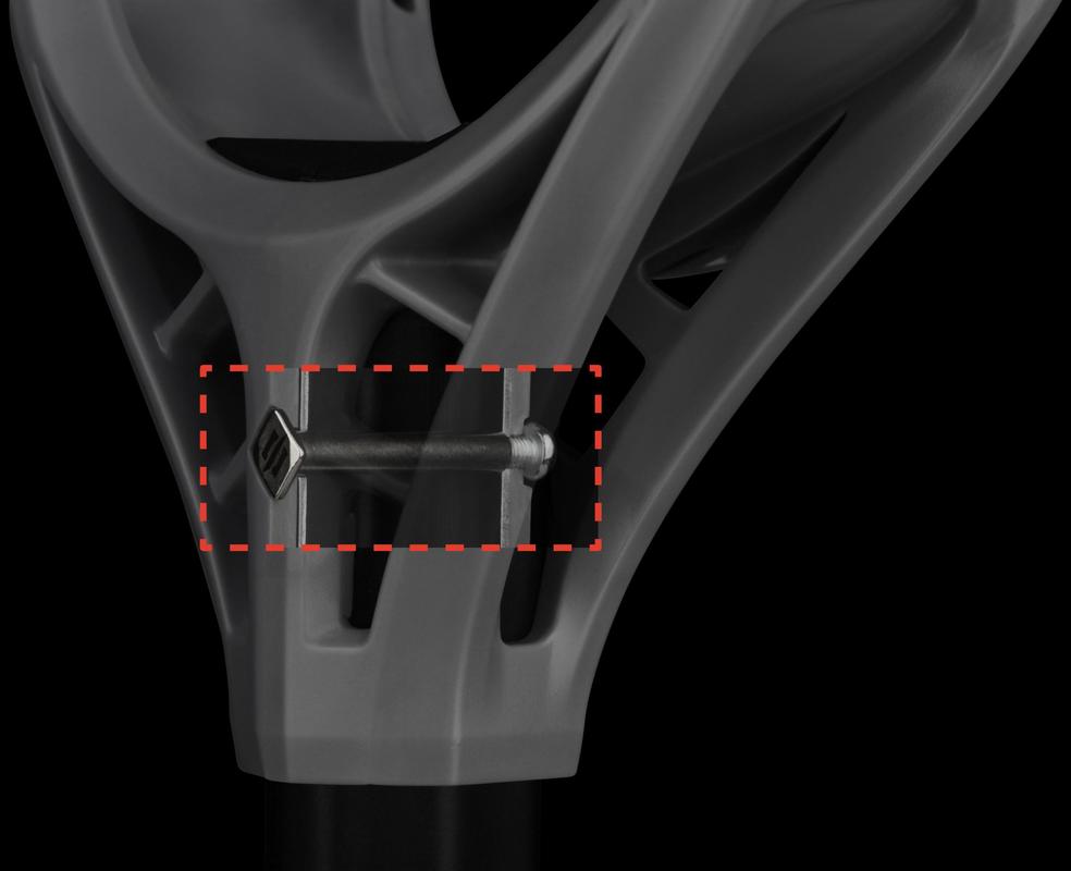 Middie Lacrosse Head Made for Versatility Mark 2V StringKing
